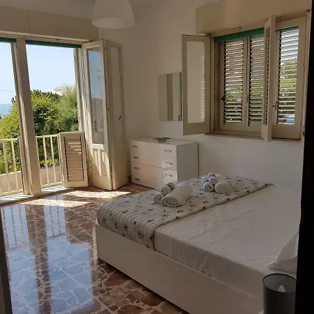 Holiday home Vacanze Profumo Di Mare